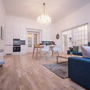  Apartment Class In Old Town 2 Bedrooms Tschechische Republik
