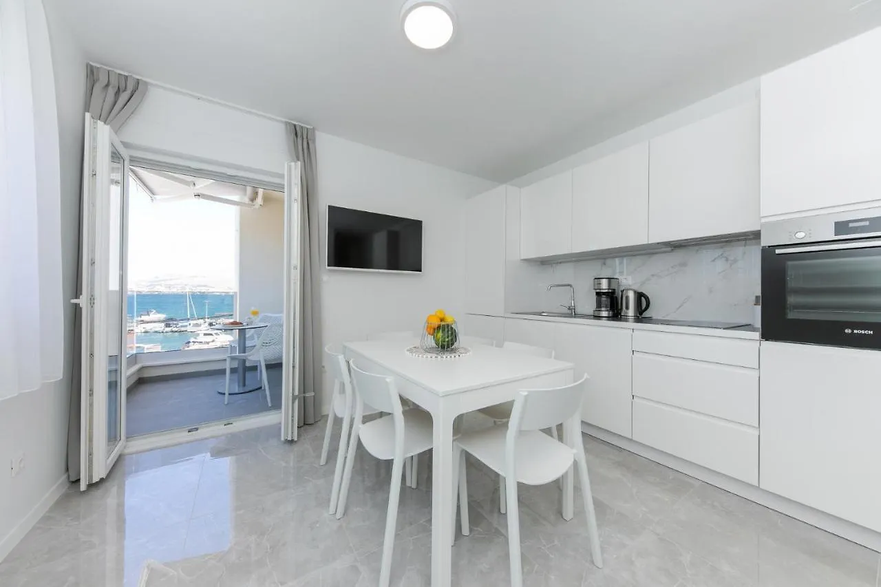 Enjoy Trogir Ciovo Apartment