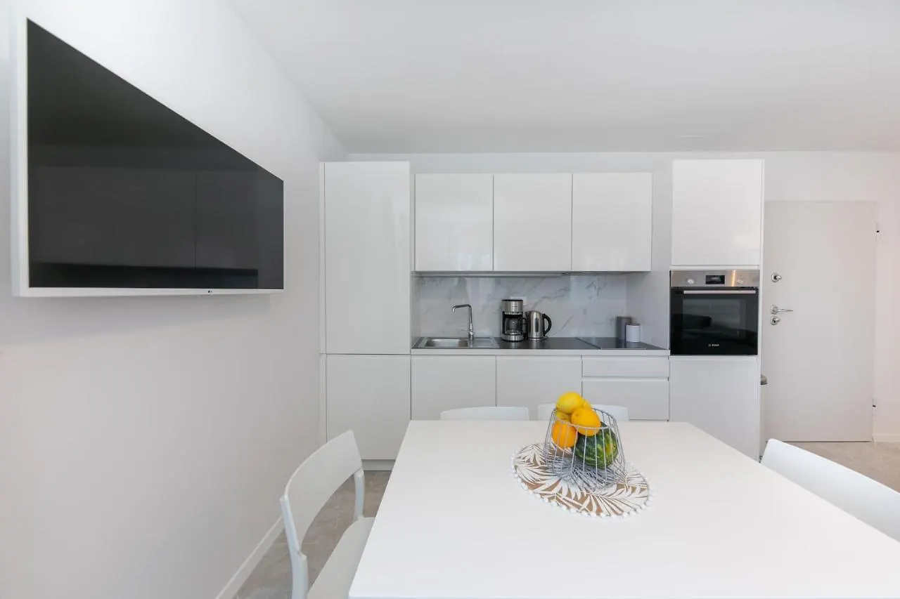 Enjoy Trogir Ciovo Apartment