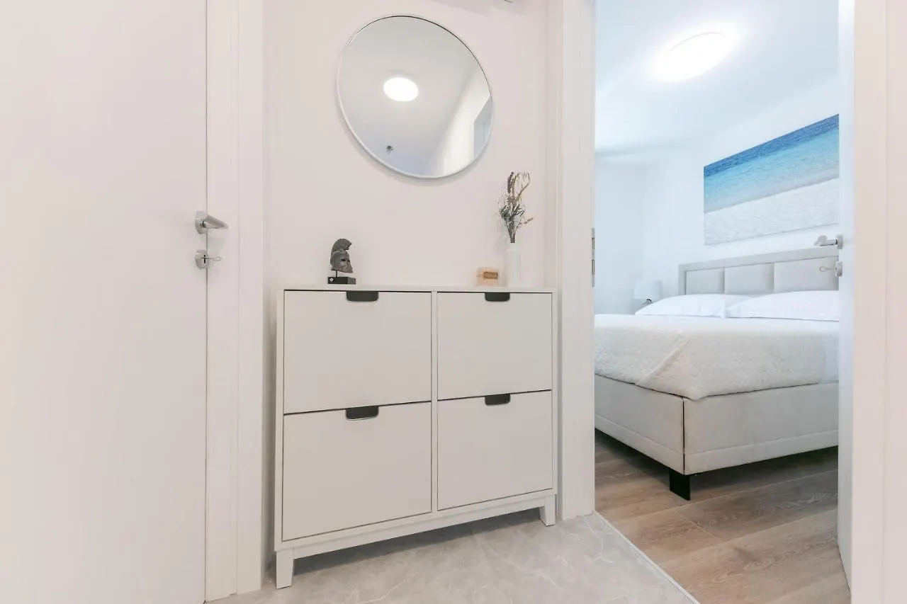 Ferienwohnung Enjoy Trogir Ciovo 0*,
