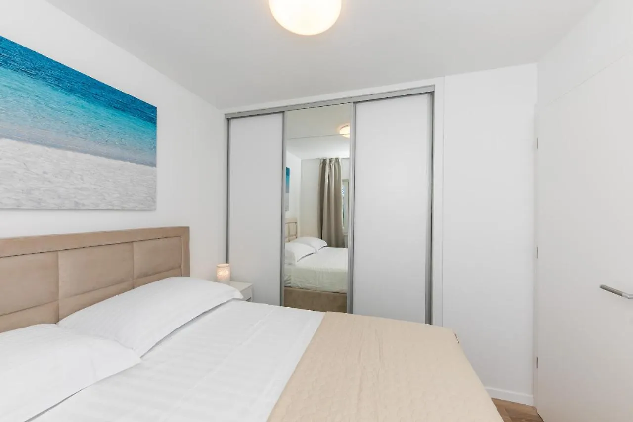 Ferienwohnung Enjoy Trogir Ciovo Apartment