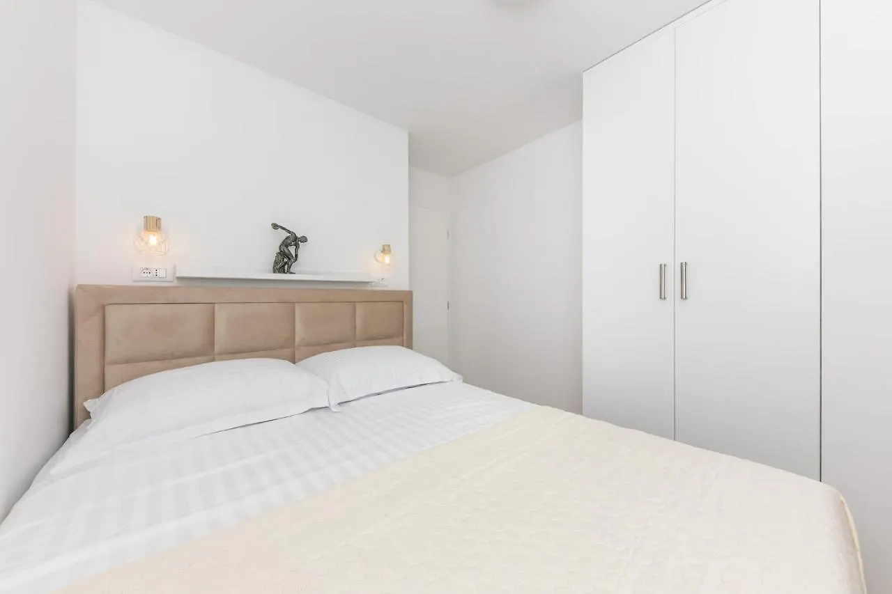 Ferienwohnung Enjoy Trogir Ciovo 0*,