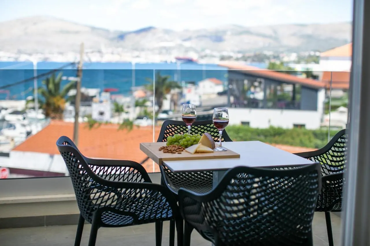 Apartment Ferienwohnung Enjoy Trogir Ciovo
