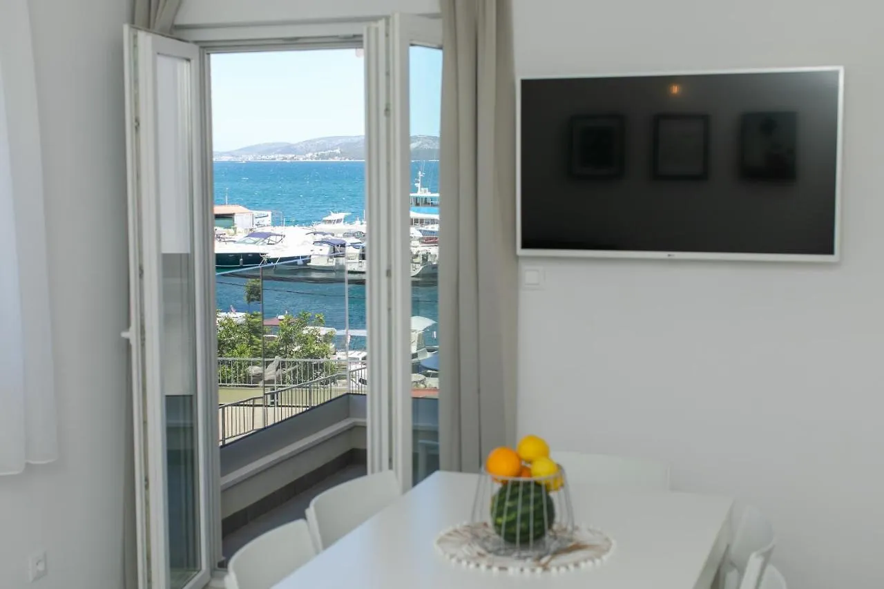 Apartment Ferienwohnung Enjoy Trogir Ciovo