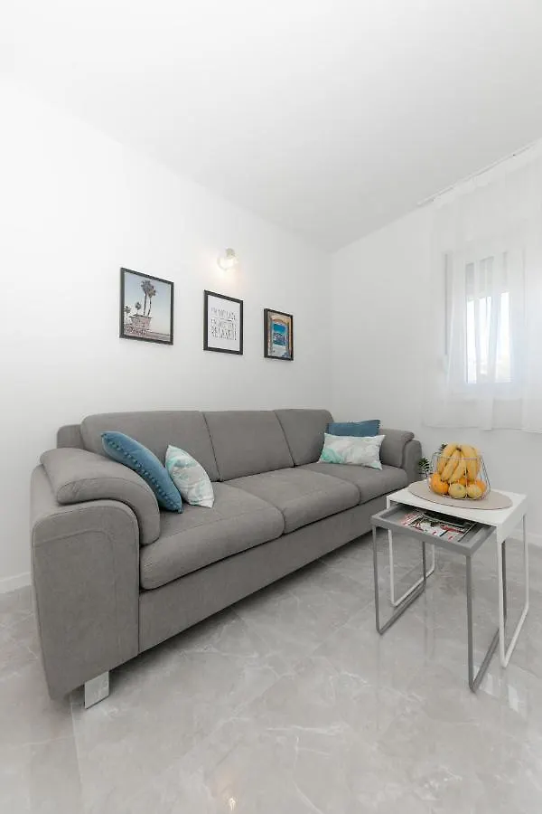 Apartment Ferienwohnung Enjoy Trogir Ciovo