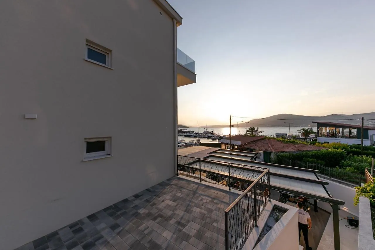 Apartment Ferienwohnung Enjoy Trogir Ciovo